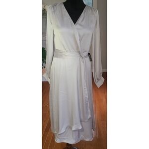 NWT Express Lady Long Sleeve Silky Gray Wrap Dress Show‎ Me The Ring Gray Med